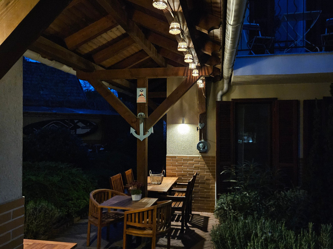 胡拉姆食宿酒店主图