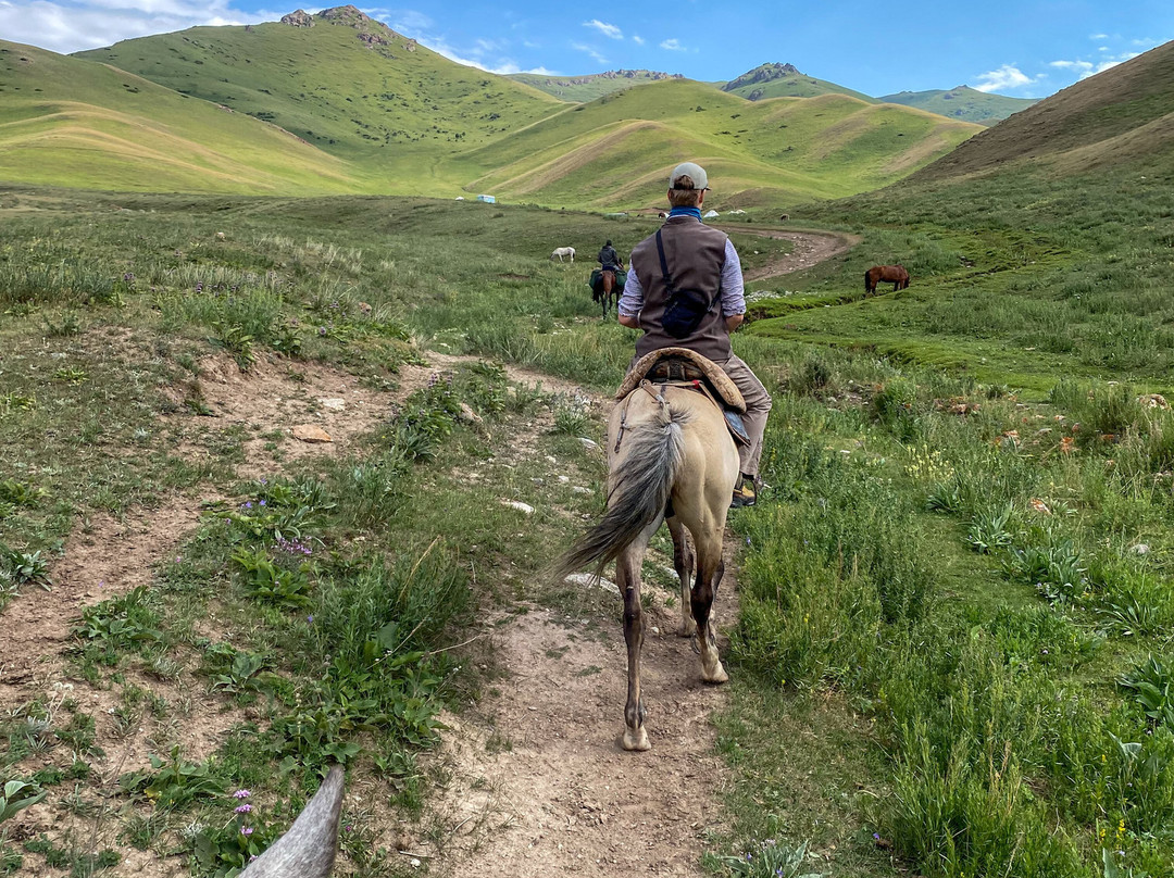 Askar Horse Riding Tour