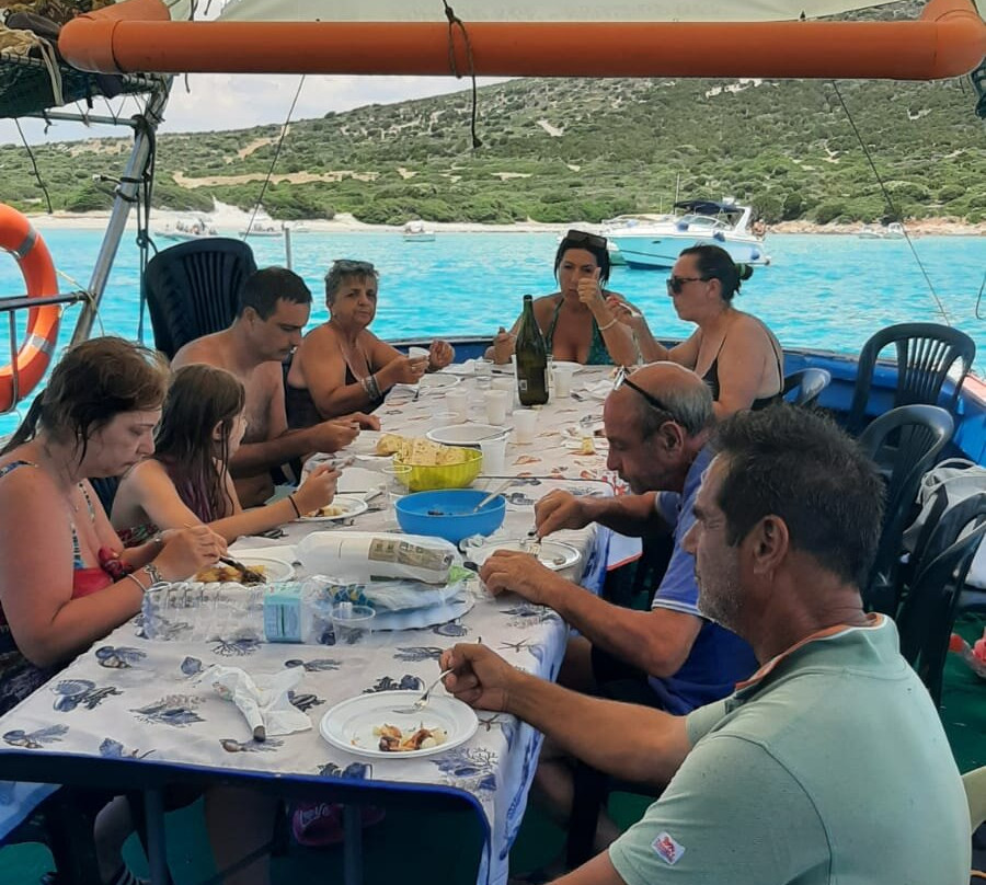 Pescaturismo Valentina-Sant'Anna Arresi必去景点