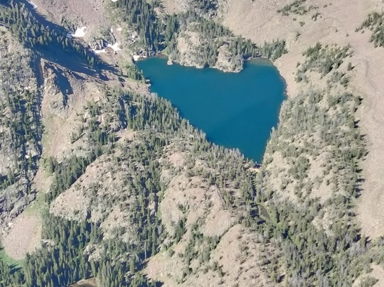 Yellowstone Helicopters-西黄石镇必去景点