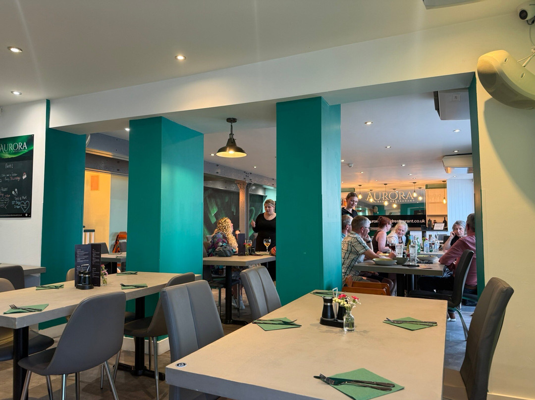 Aurora Bar And Restaurant主图