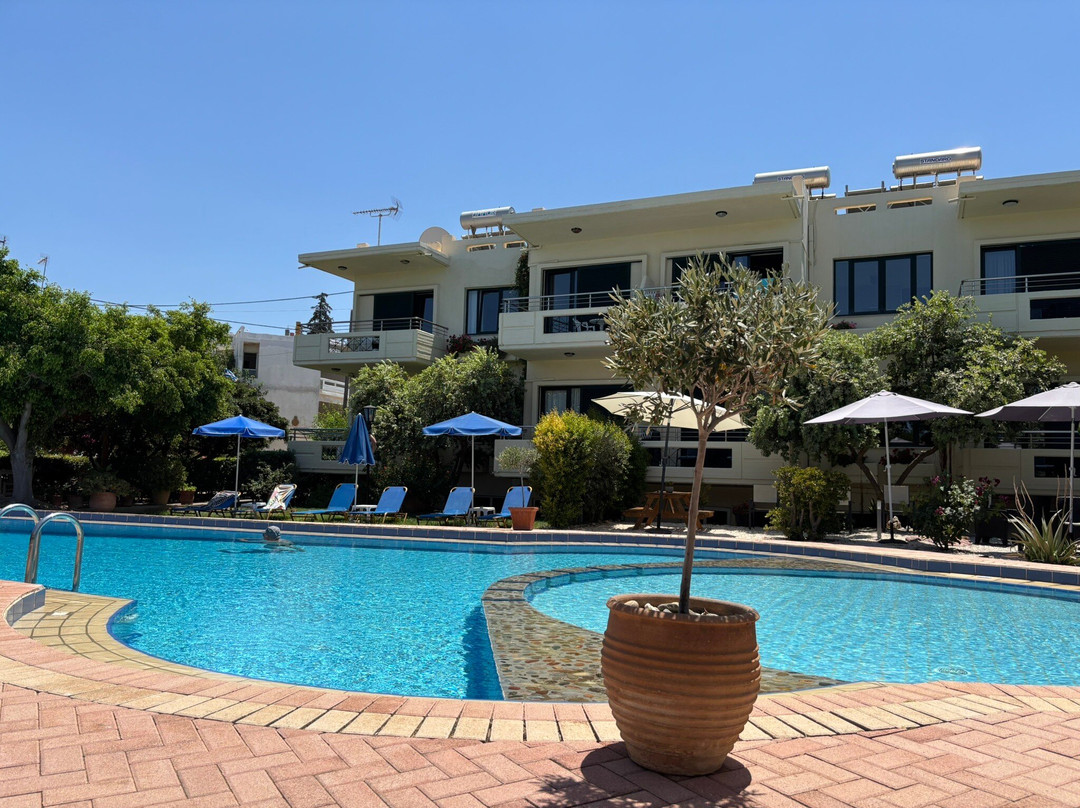Lefka Apartments主图