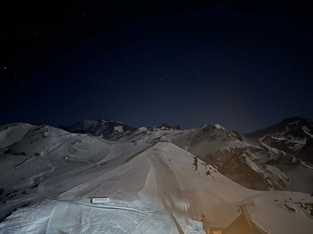 Puerta del Sol Hotel主图