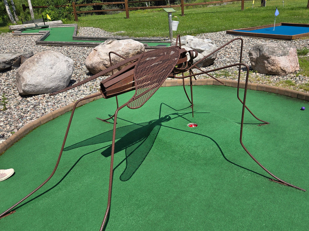 Pier 77 Mini-Golf-Tower必去景点