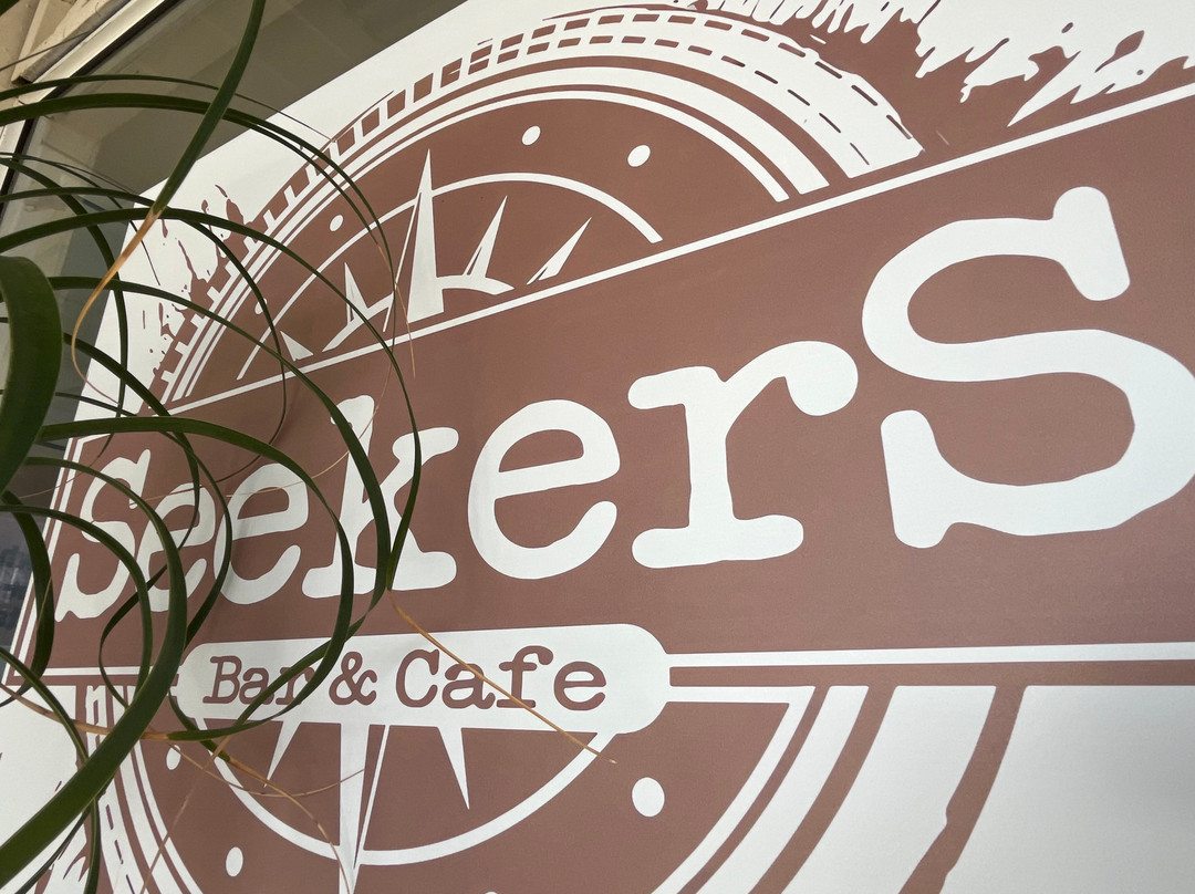 Seekers Bar & Cafe