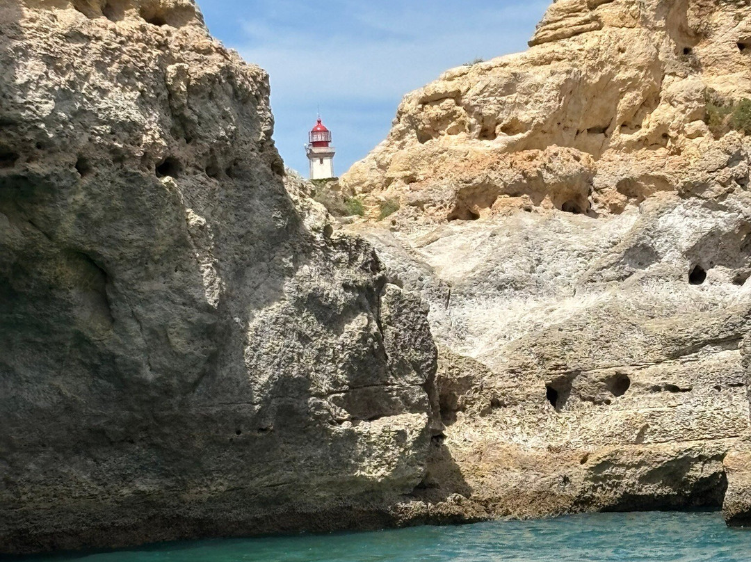 Santa Eulália Watersports & Benagil-阿尔布赞拉必去景点