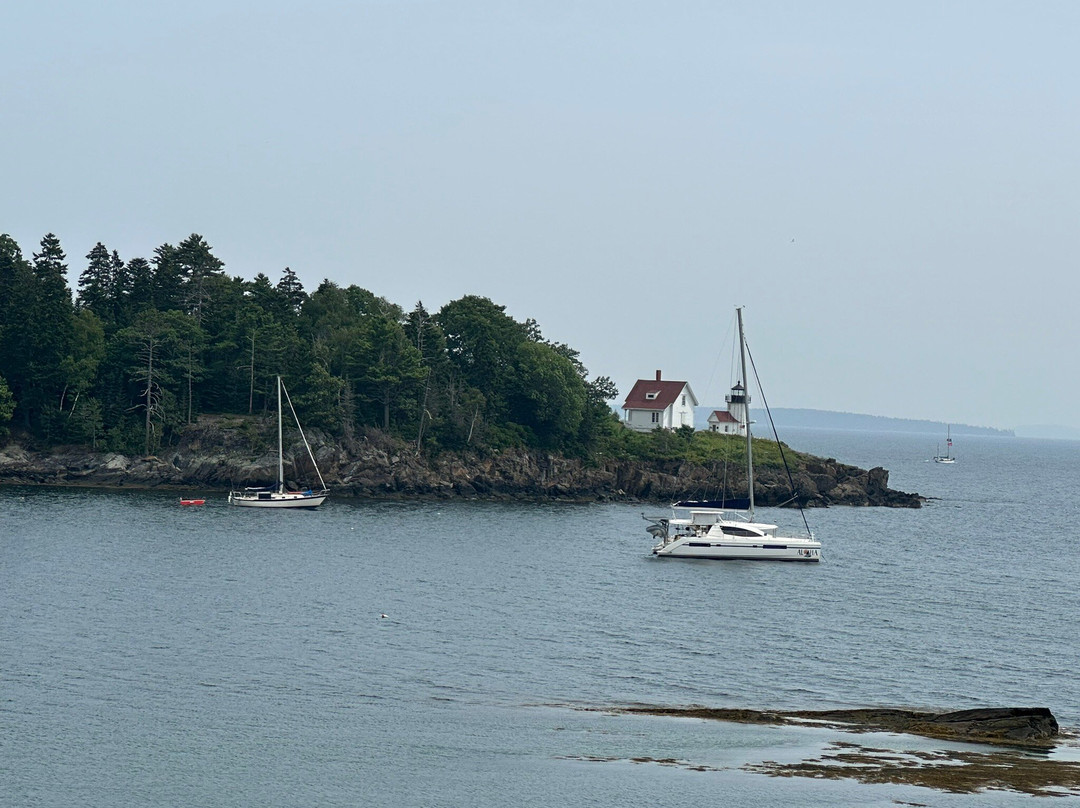 Curtis Island Light-卡姆登必去景点