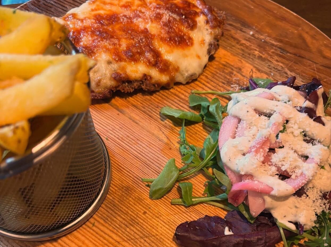 The Craven Heifer主图