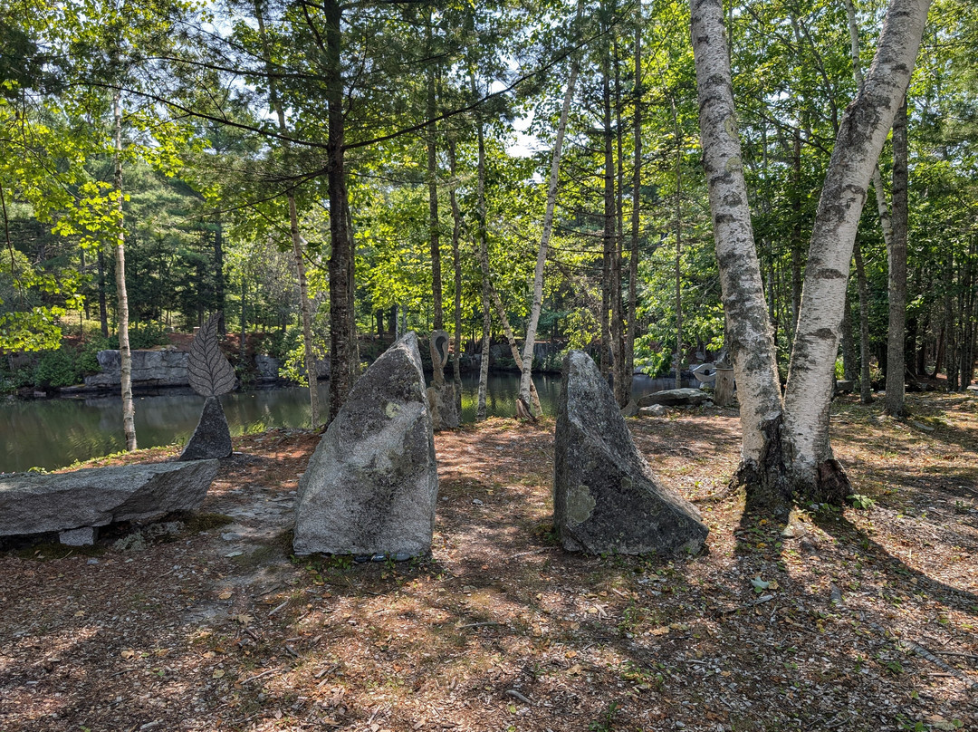 The Granite Garden Gallery-Sullivan必去景点