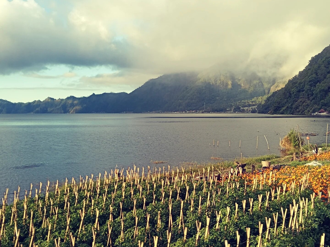 Batur Green Lake主图