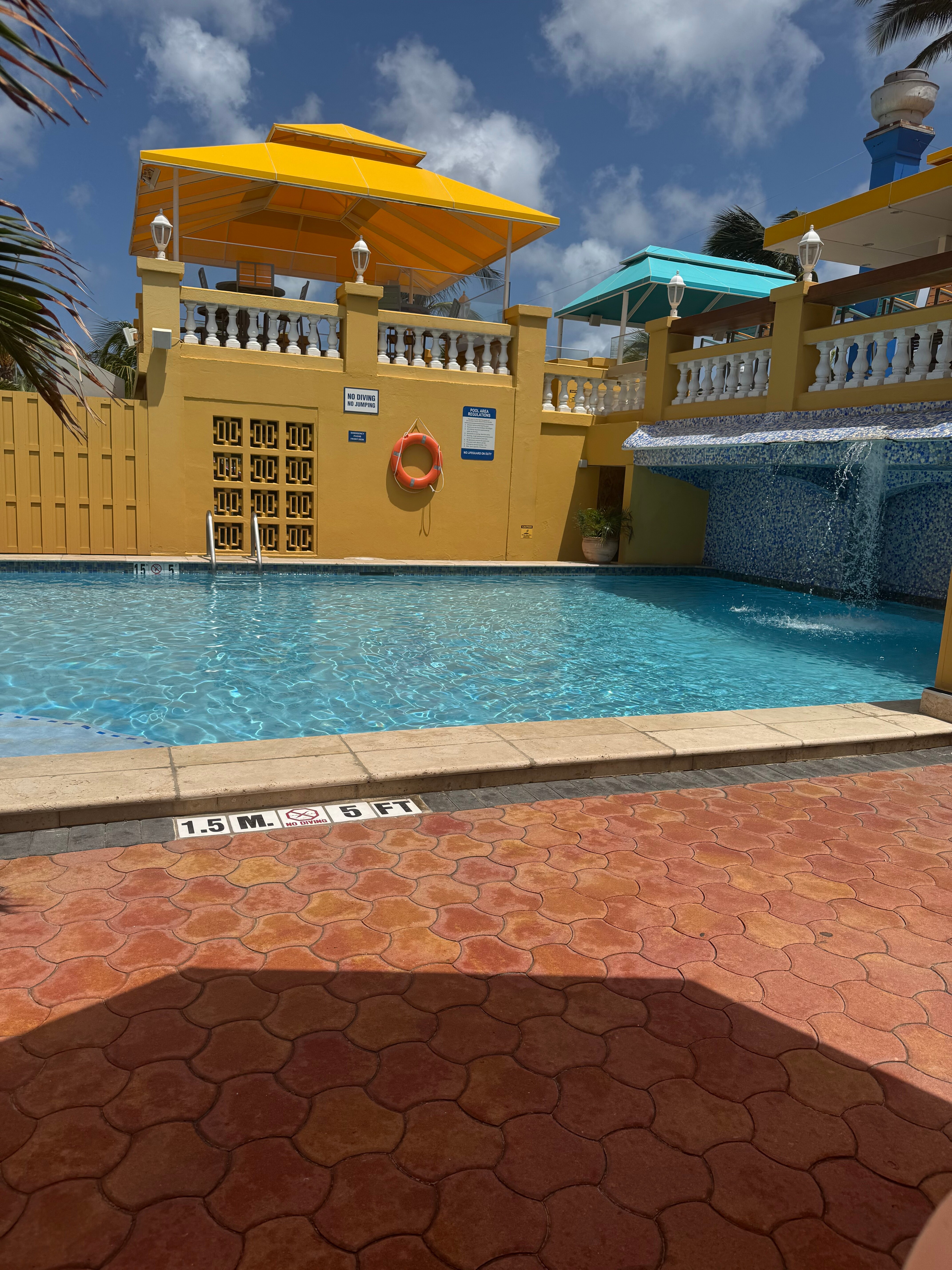 Amsterdam Manor Beach Resort-泳池