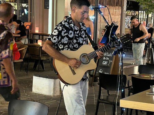 Beans & tales-干尼亚必去景点