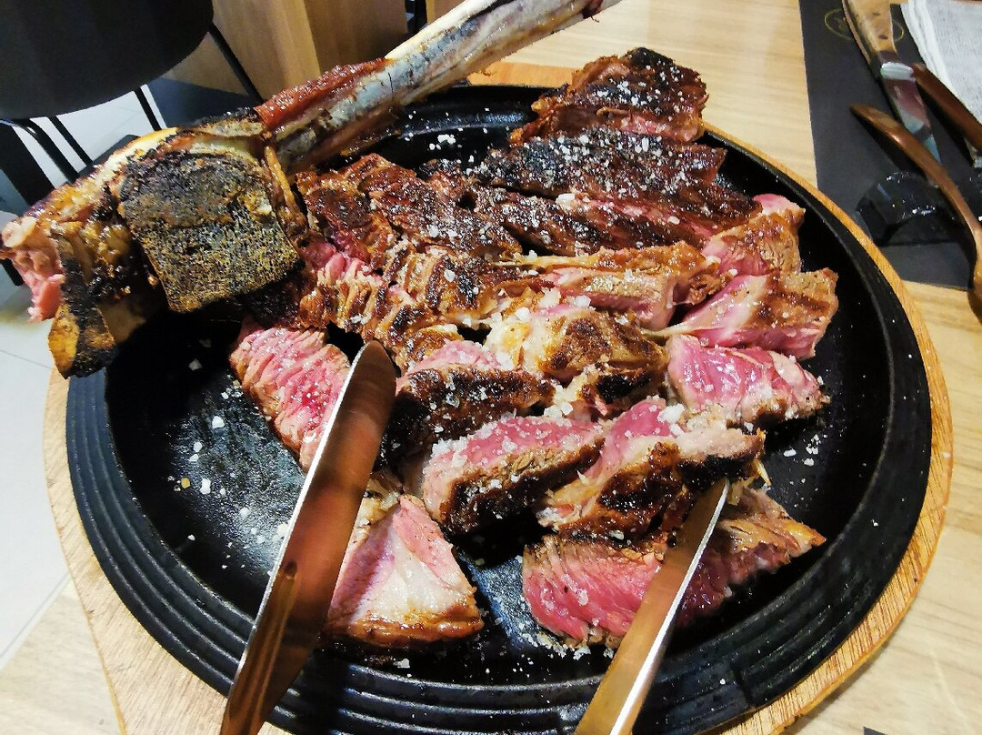 卡尔塔尼塞塔省旅游景点-Taurus Braceria