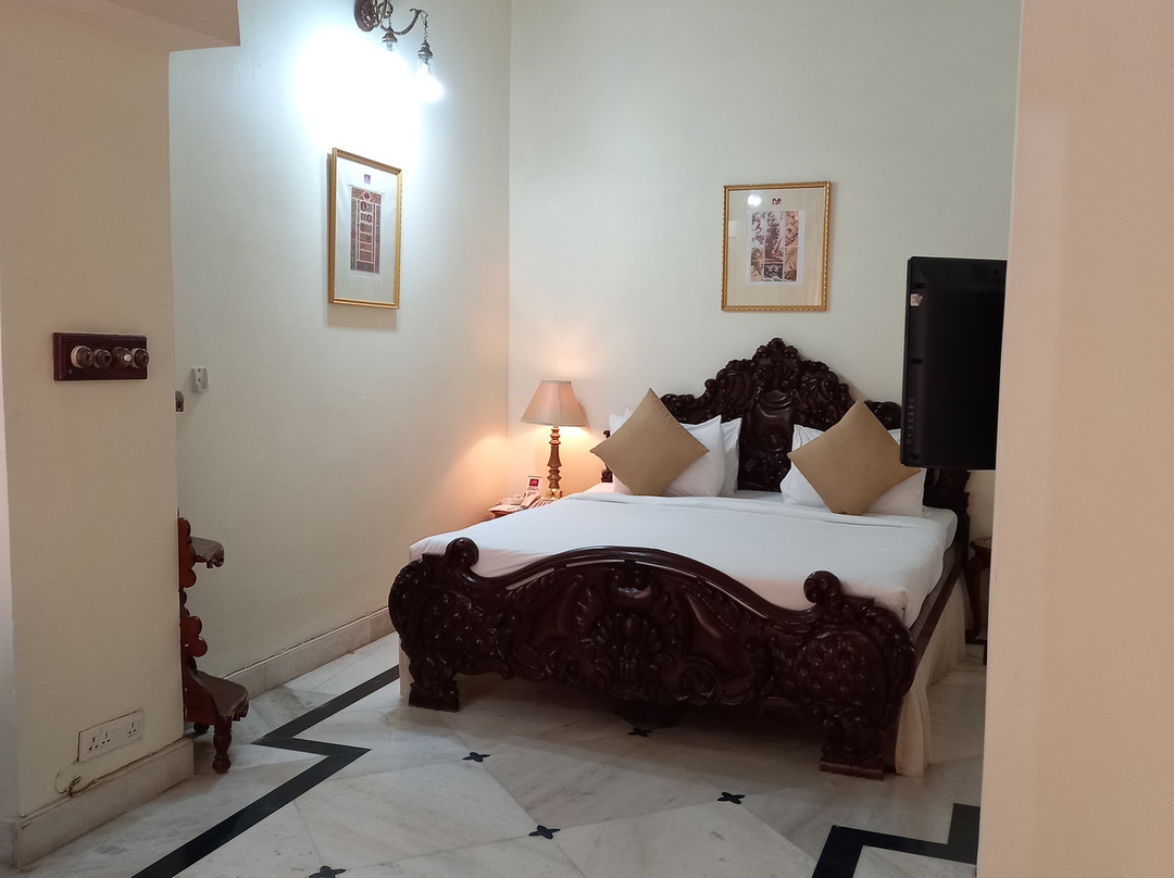 拉克西米尼瓦斯宫酒店主图