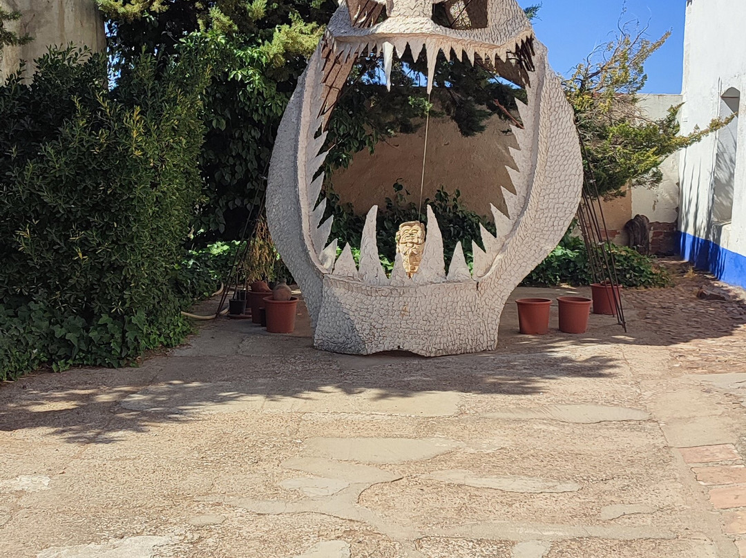 El Pozo Los Lagartos-孔苏埃格拉必去景点