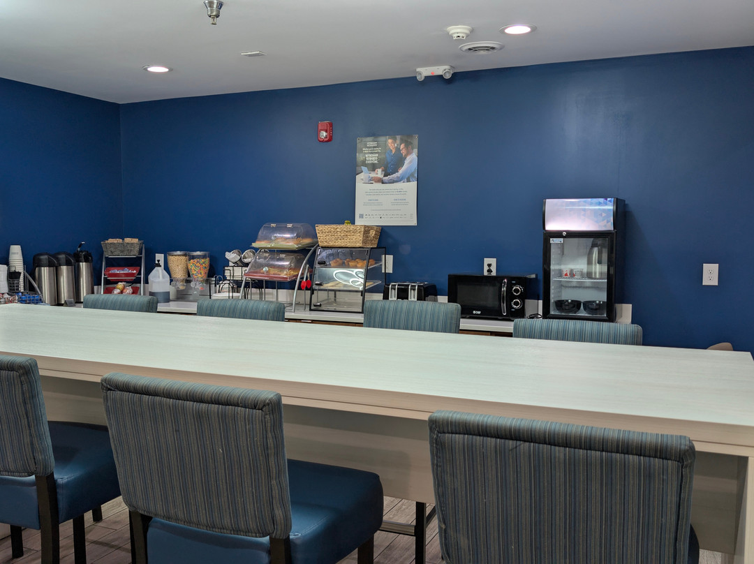 Microtel Inn & Suites by Wyndham Sunbury/Columbus North主图