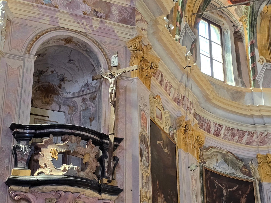 Santuario della Madonna del Sasso-Madonna del Sasso必去景点