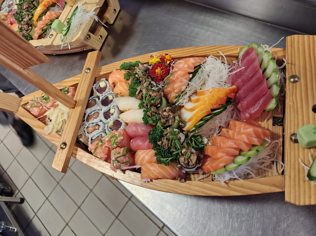 Donburi Cozinha Nikkei Sbs - Asa Sul