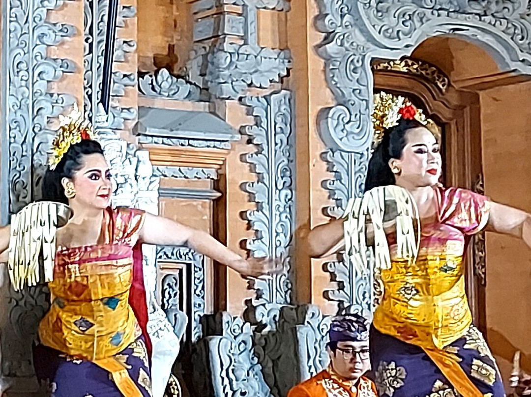 Dance Performance At Ubud Palace-乌布必去景点