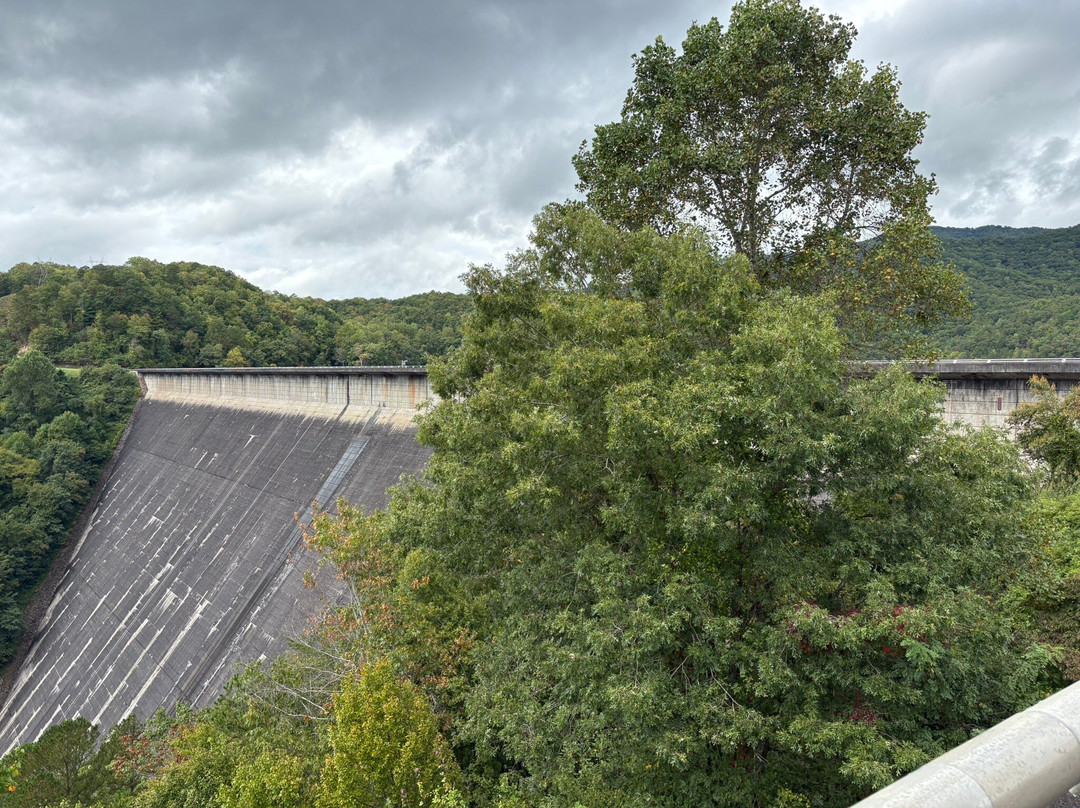 Fontana Dam And Visitor Center-Fontana Dam必去景点