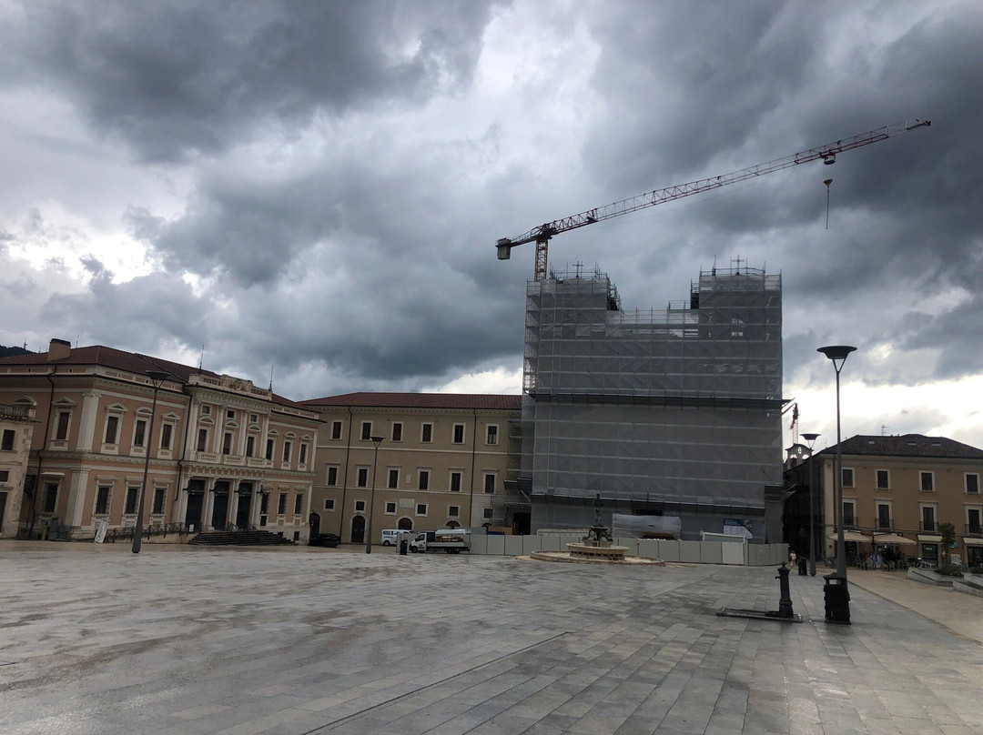 Piazza del Duomo-拉奎拉必去景点