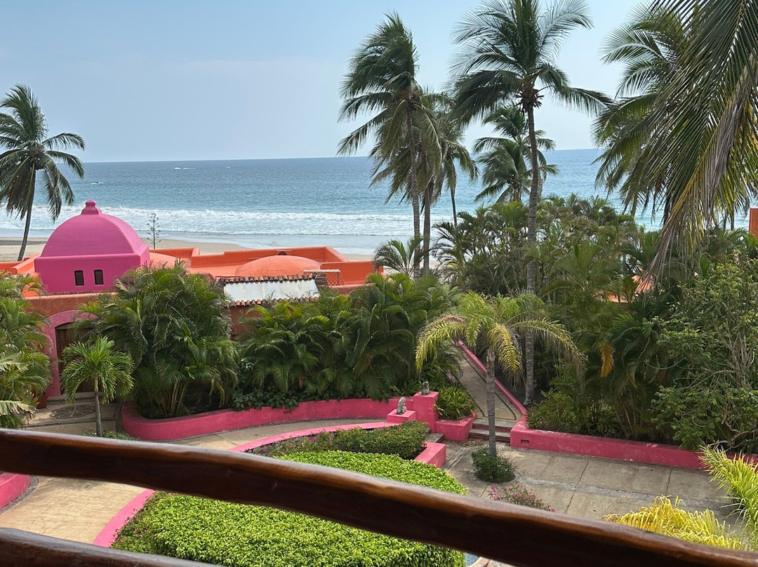 Las Alamandas Resort主图