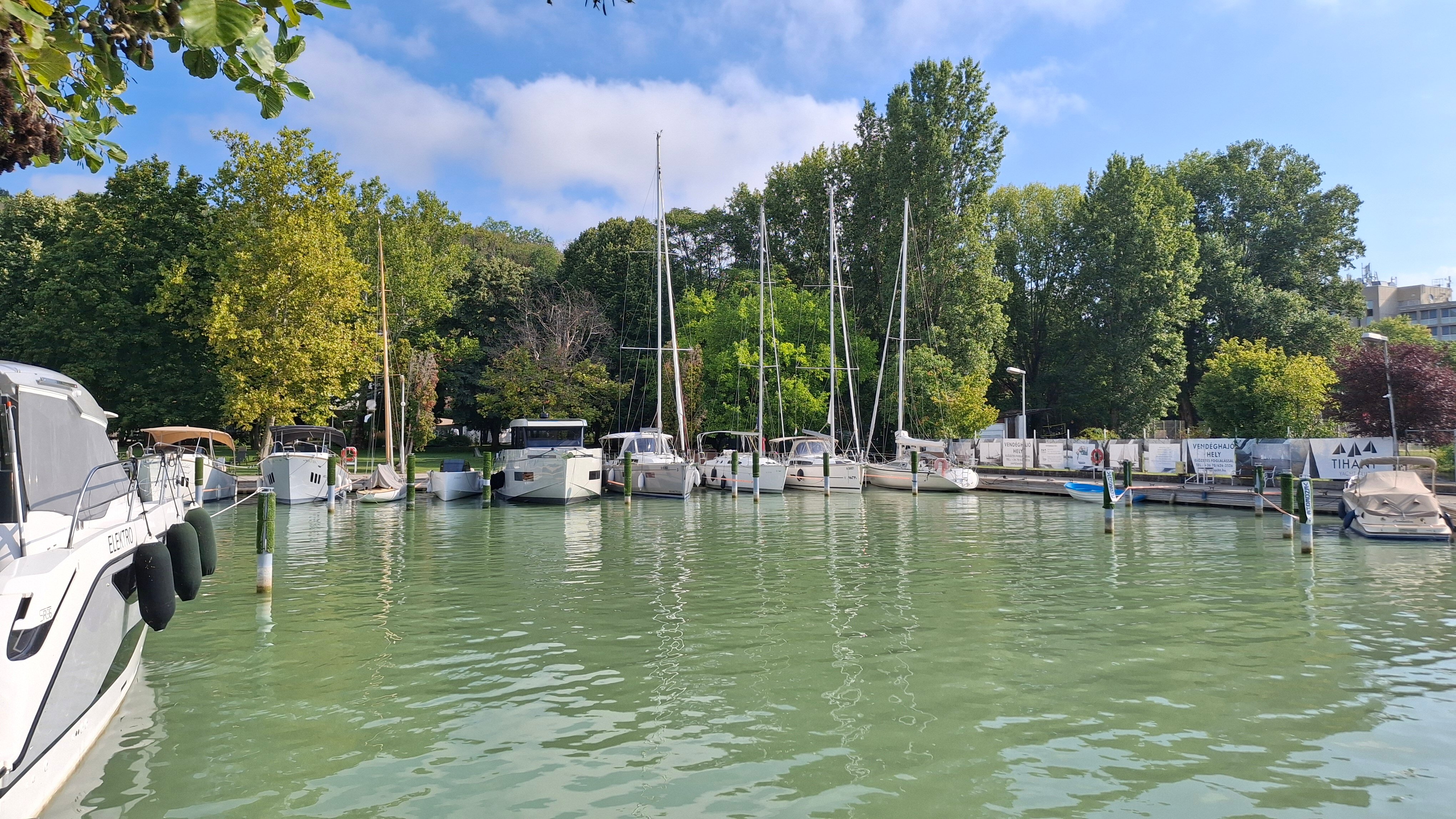 Tihany Yacht Club-浴室