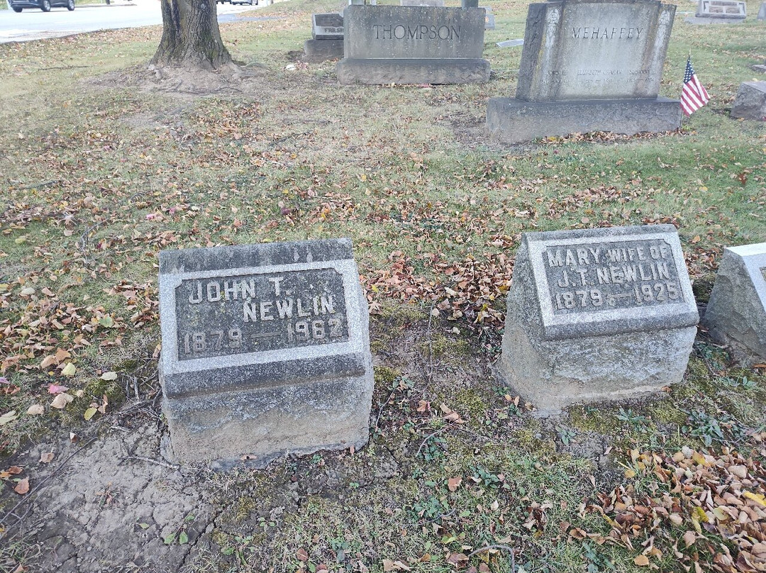 Old Stone Church And Cemetery-门罗维尔必去景点