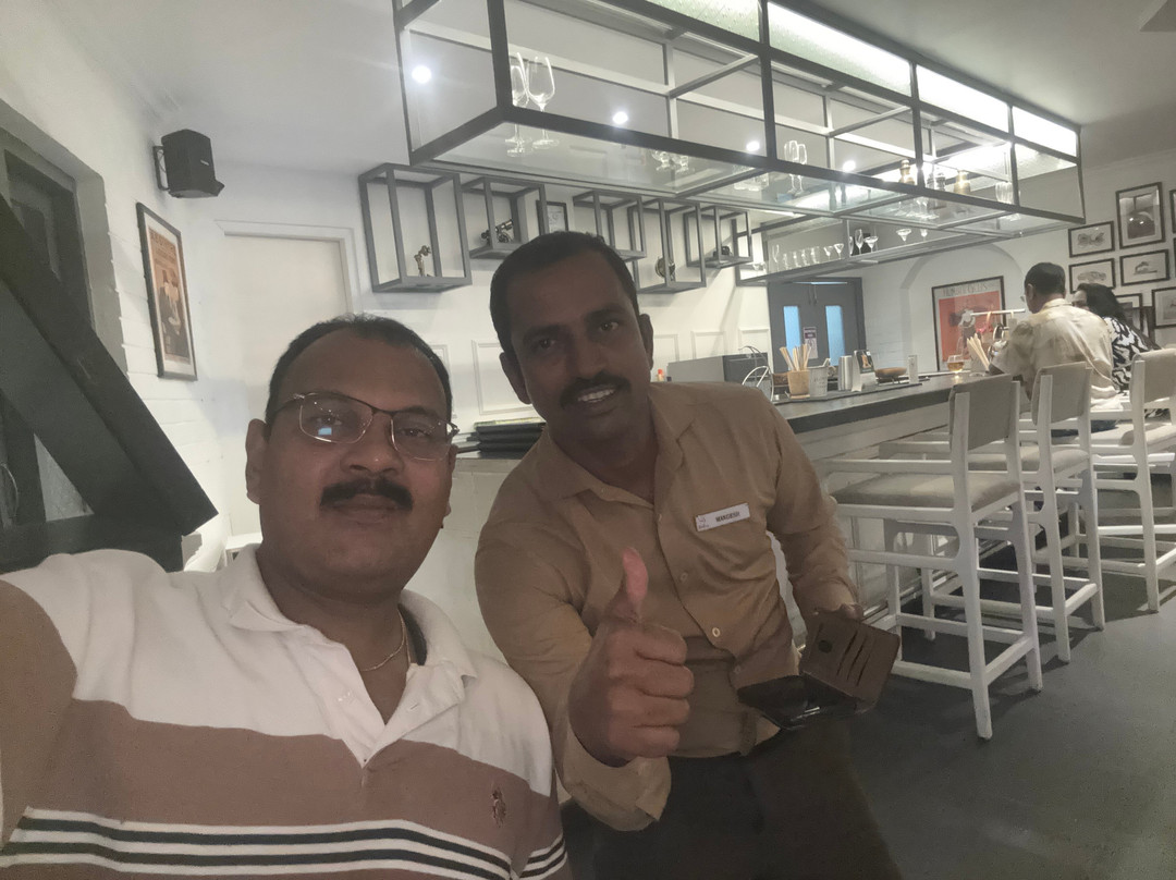 Slate & Pearl By Sterling Kodai Lake