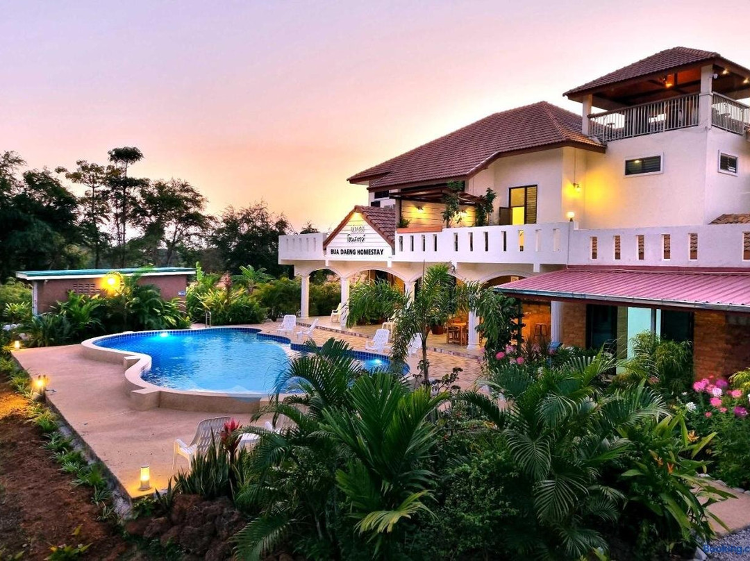 公帕哇丕酒店住宿-Bua Daeng Luxury Homestay