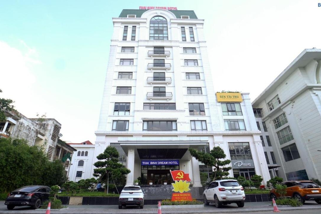 Khách Sạn Thái Bình Dream