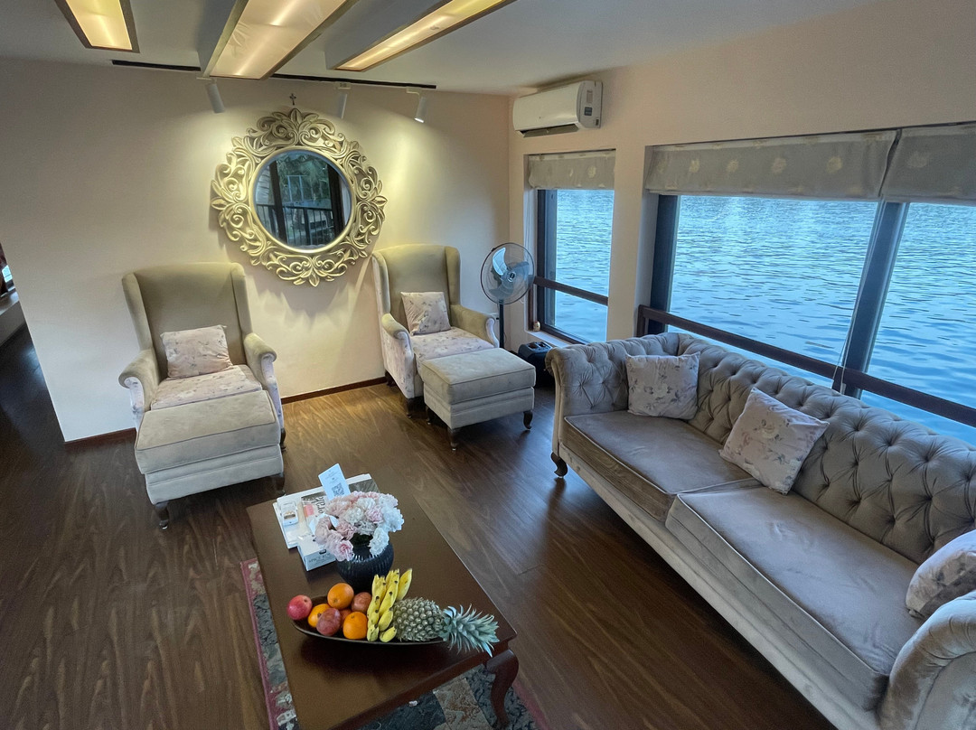 Spice Routes Luxury Cruises-Kainakary必去景点