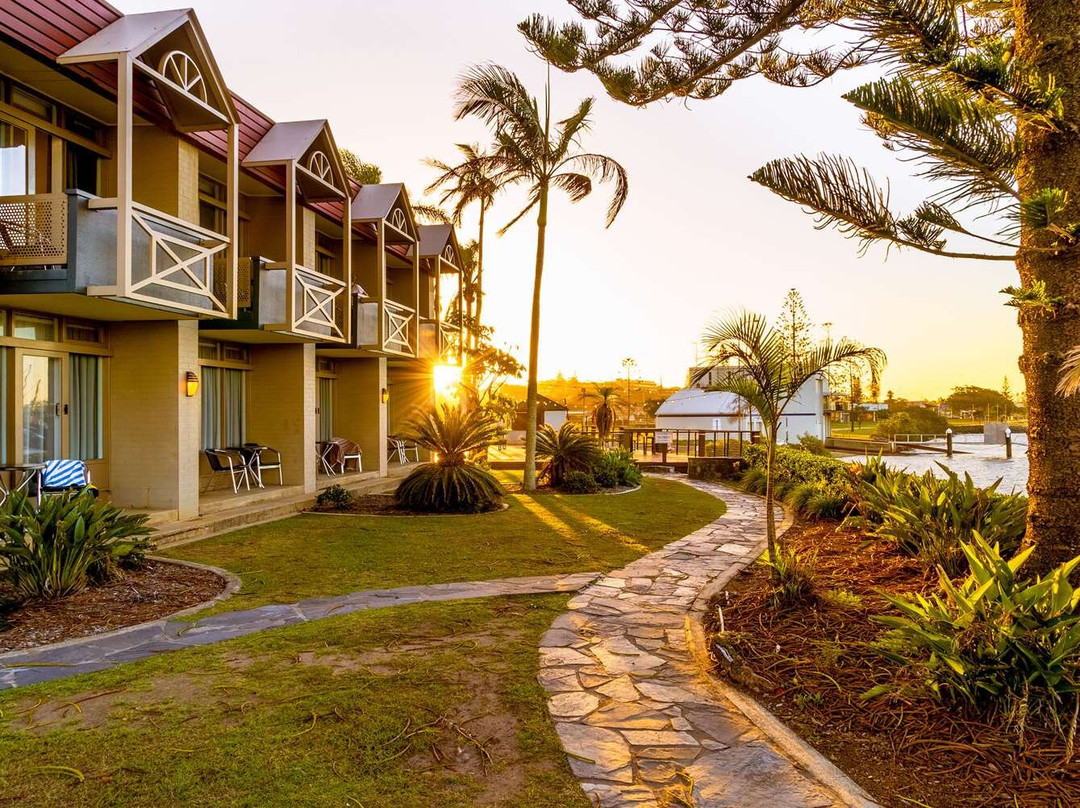 Comfort Resort Waters Edge