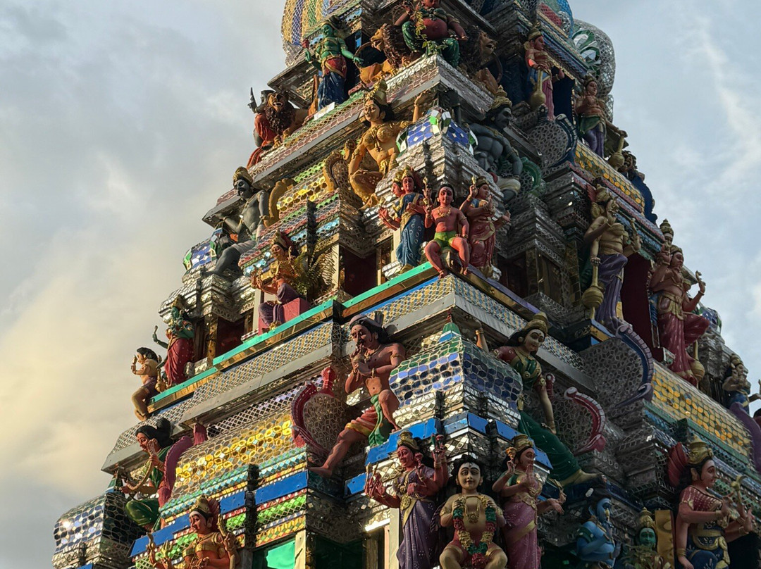 Arulmigu Sri Rajakaliamman Glass Temple-新山必去景点