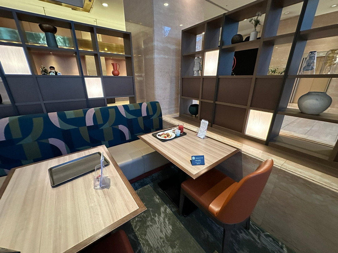 レストラン&ゲストラウンジ パルミエール