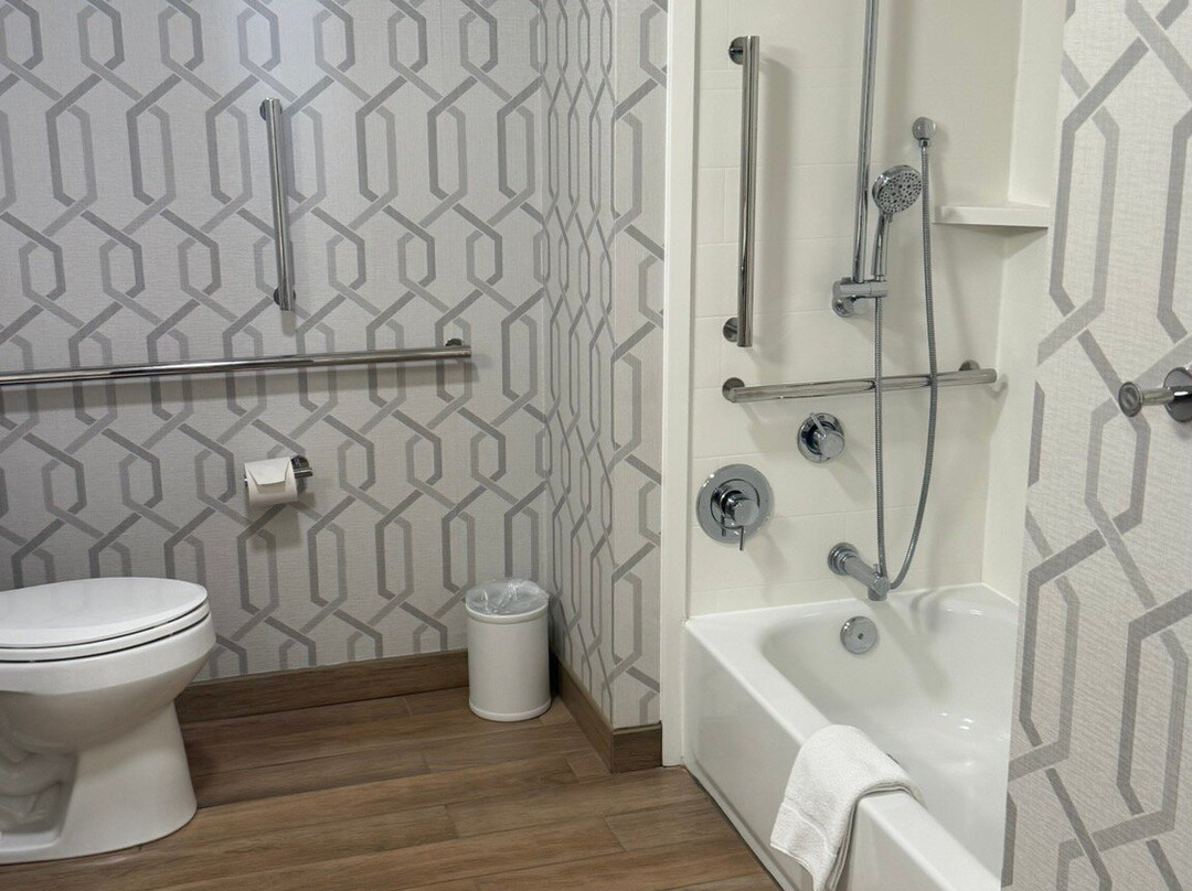 Hampton Inn Marianna I-10主图