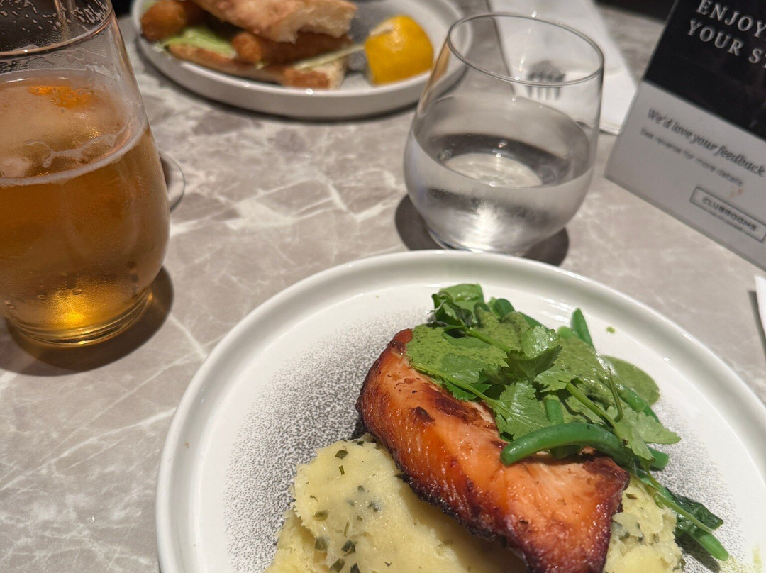 Clubrooms At Heathrow Terminal 3-豪恩斯洛必去景点