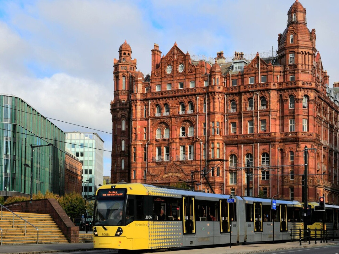Manchester Private Walking Tour with a Local