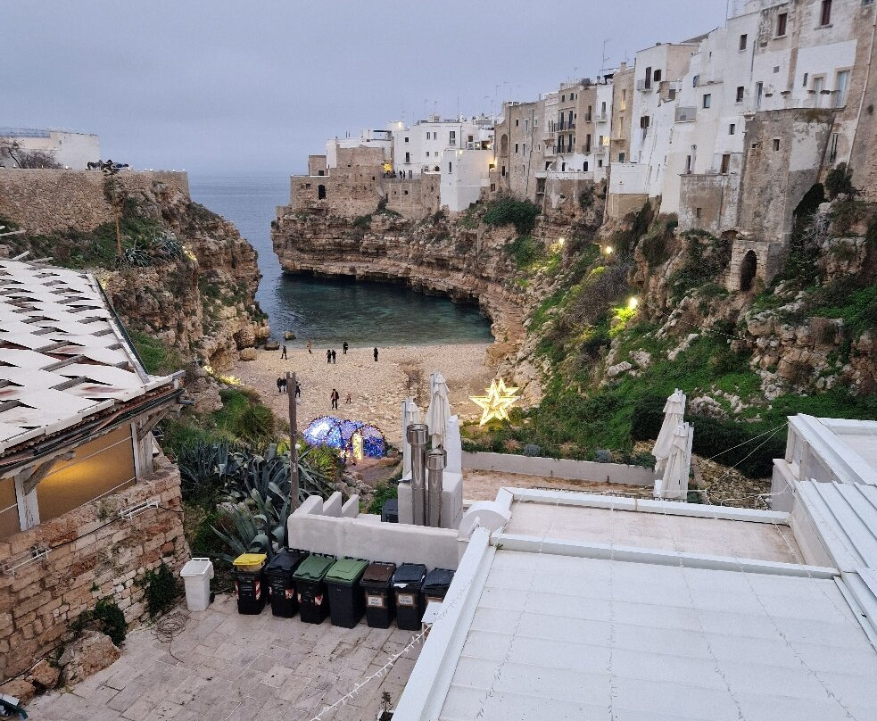 Lama Monachile-波利尼亚诺阿马雷必去景点