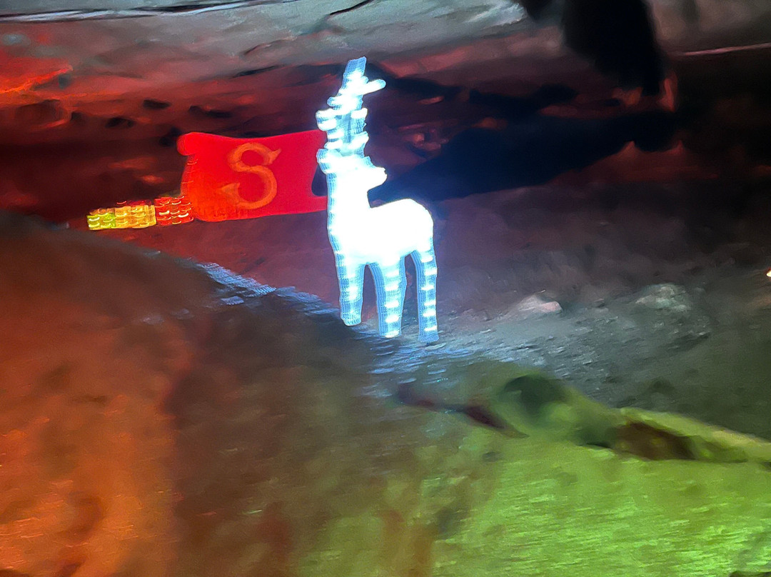 Ingleborough Cave-Clapham必去景点