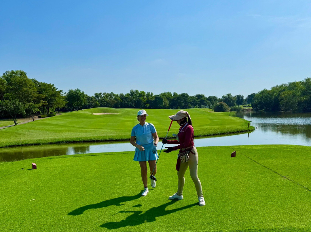 Royal Bang Pa-in Golf Club-挽巴茵必去景点