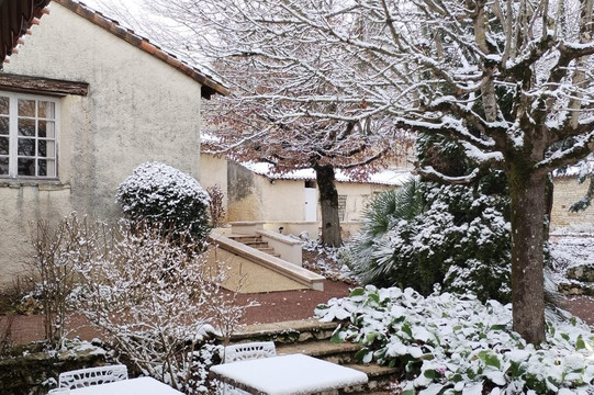 Chateau de Perigny主图