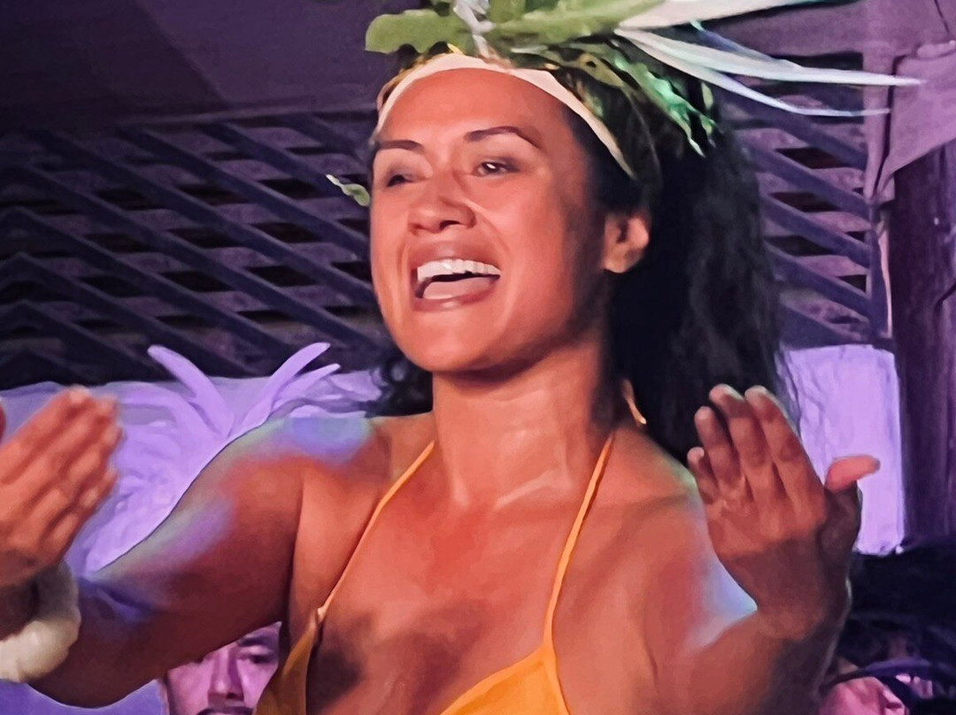 Ballet Kari Kari-安加罗阿必去景点