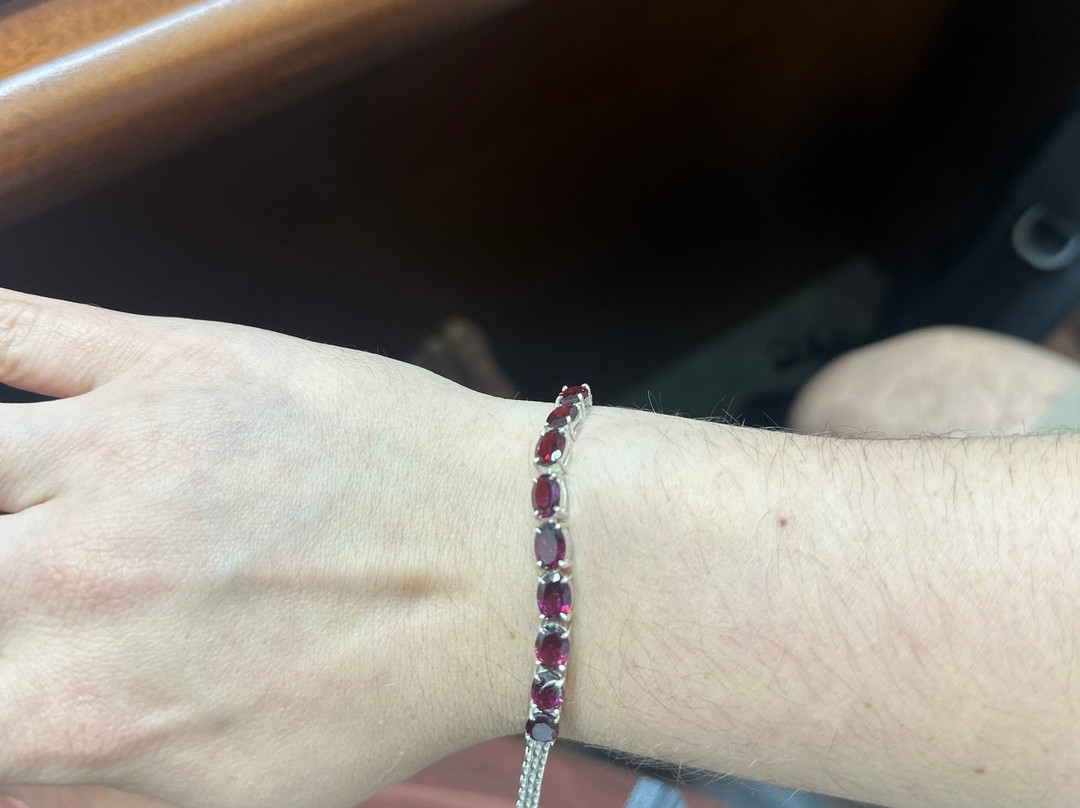 Blue Moon Gem And Jewel-加勒必去景点