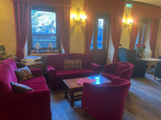 科马约尔酒店主图