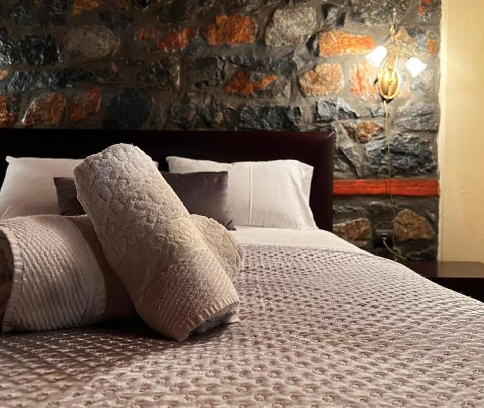 Anesis Suites