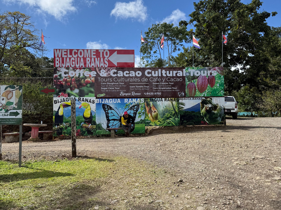 Erik Garcia Conchal Beach-孔查沙滩必去景点