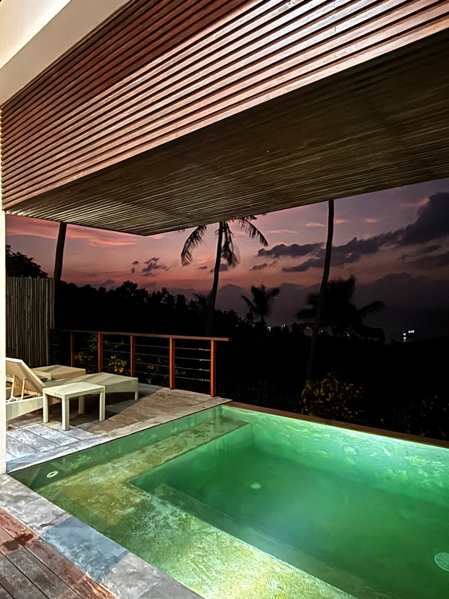 Overthemoon Luxury Pool Villas-官方
