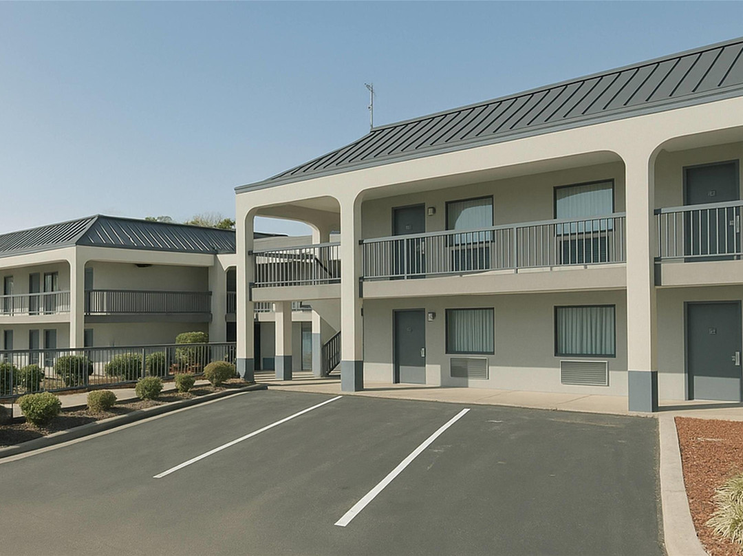 Baymont By Wyndham Fayetteville