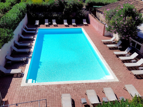 奥姆夏欧酒店主图